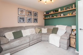 Images for Virginia Crescent, Burton Latimer