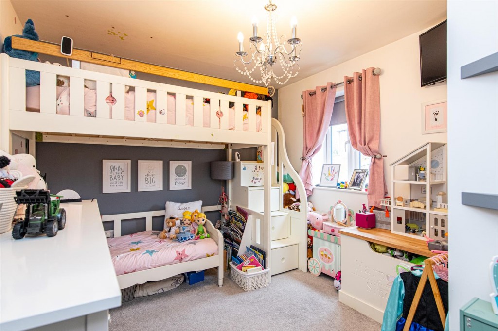 Images for Virginia Crescent, Burton Latimer EAID:oscarjamesapi BID:3