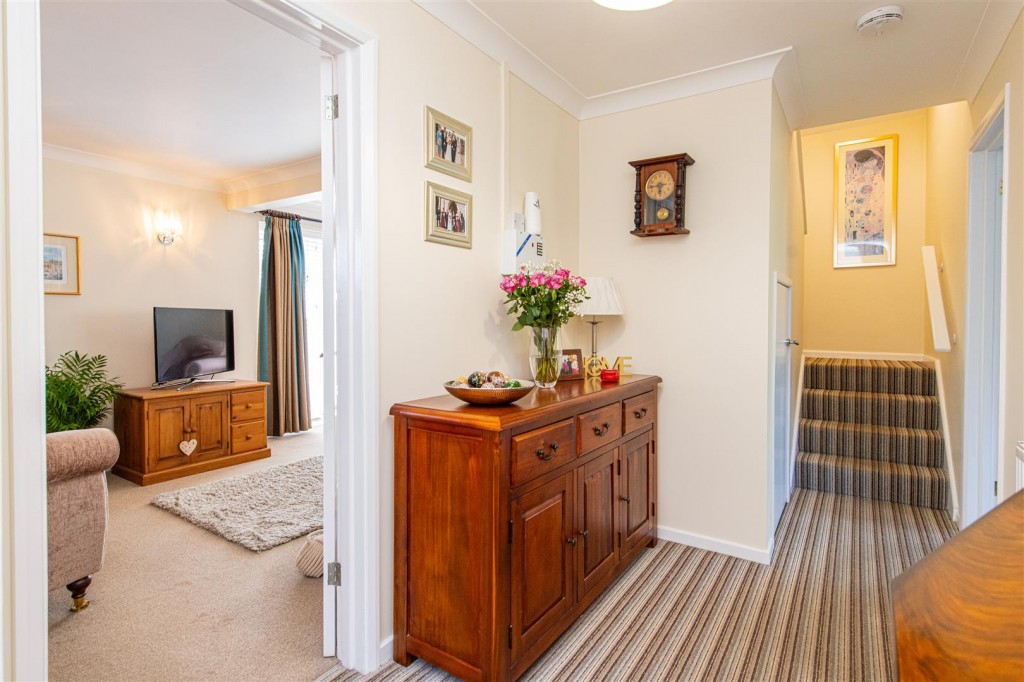 Images for Lynwood Close, Kettering EAID:oscarjamesapi BID:2