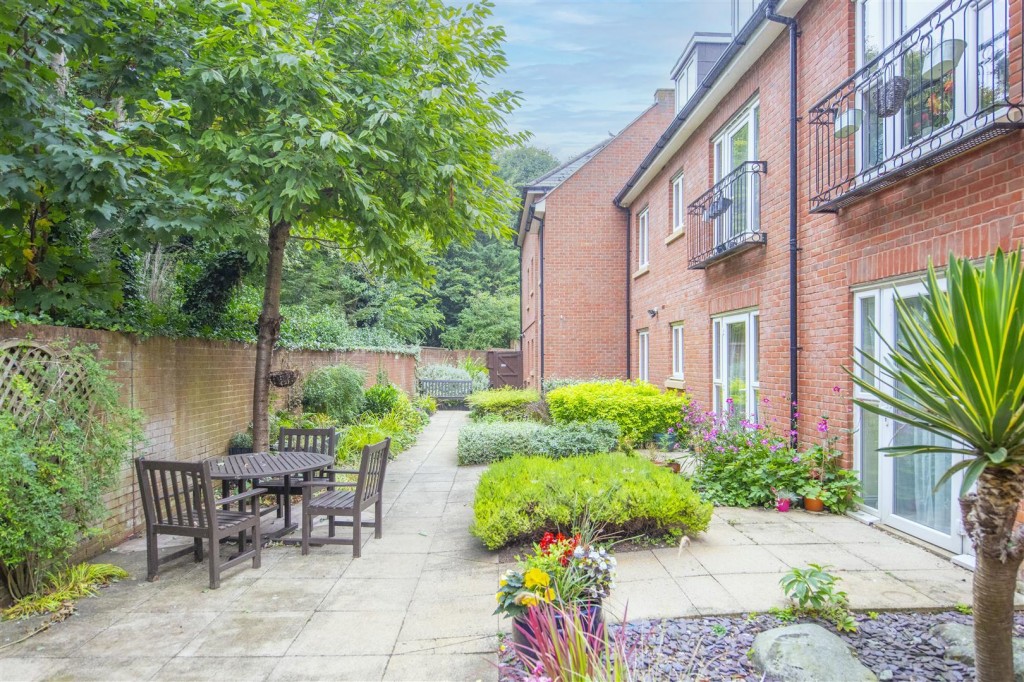 Images for Leicester Road, Market Harborough EAID:oscarjamesapi BID:2