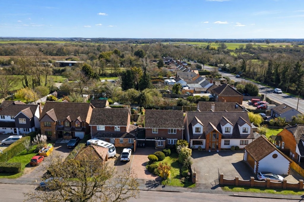 Images for Avenue Road, Rushden EAID:oscarjamesapi BID:8