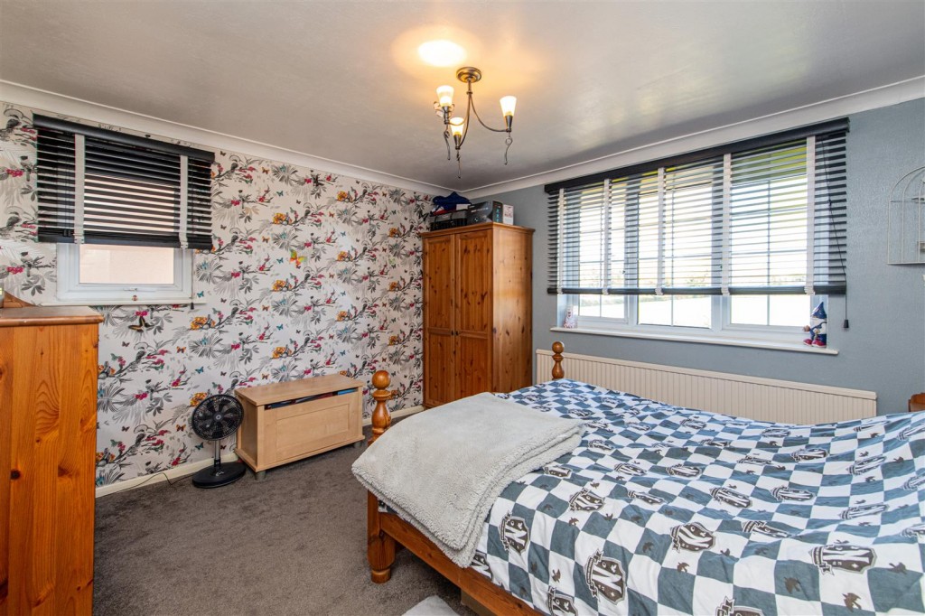 Images for Avenue Road, Rushden EAID:oscarjamesapi BID:8