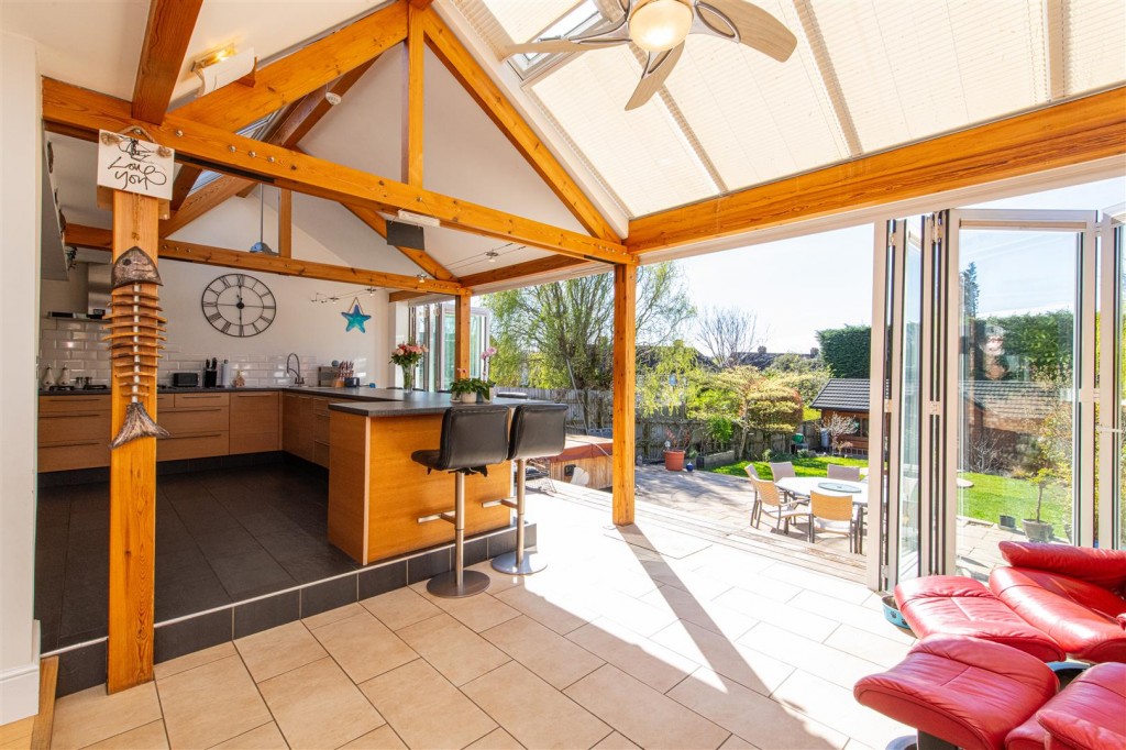 Images for Croyland Road, Wellingborough EAID:oscarjamesapi BID:6