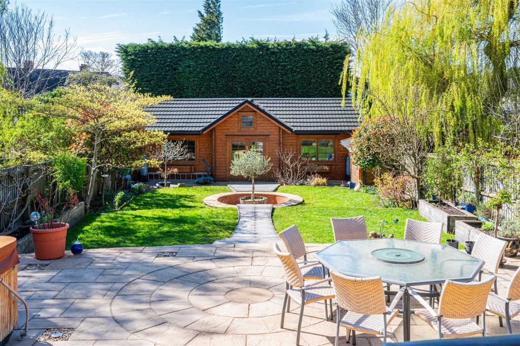 Images for Croyland Road, Wellingborough EAID:oscarjamesapi BID:6