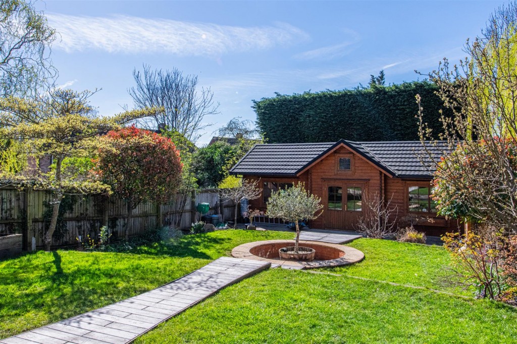 Images for Croyland Road, Wellingborough EAID:oscarjamesapi BID:6