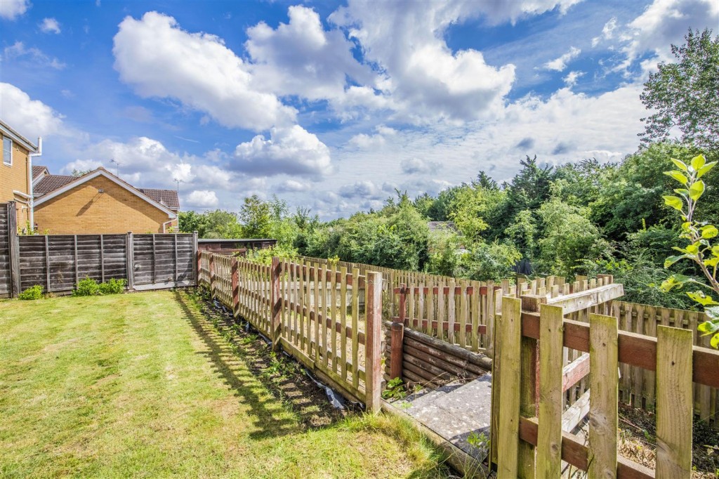 Images for Grant Close, Kettering EAID:oscarjamesapi BID:2