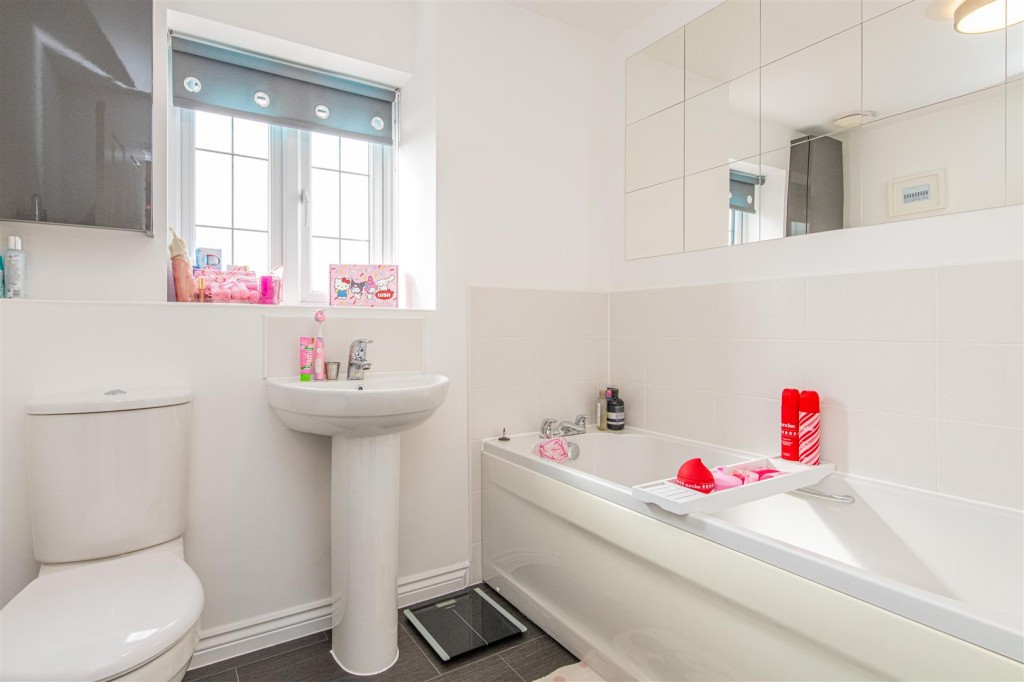 Images for Hobby Drive, Corby EAID:oscarjamesapi BID:4