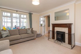 Images for Davis Close, Rothwell, Kettering