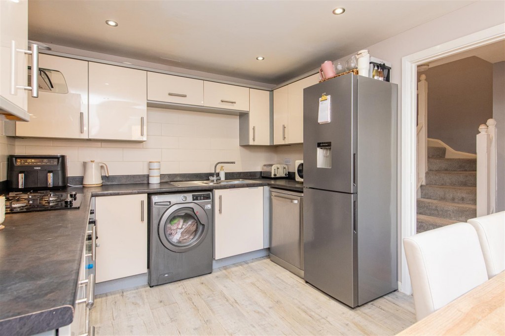 Images for Savernake Drive, Corby EAID:oscarjamesapi BID:4