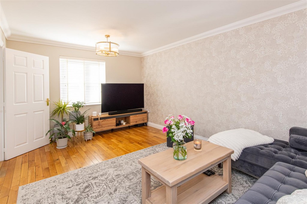 Images for Chedington Close, Barton Seagrave EAID:oscarjamesapi BID:3