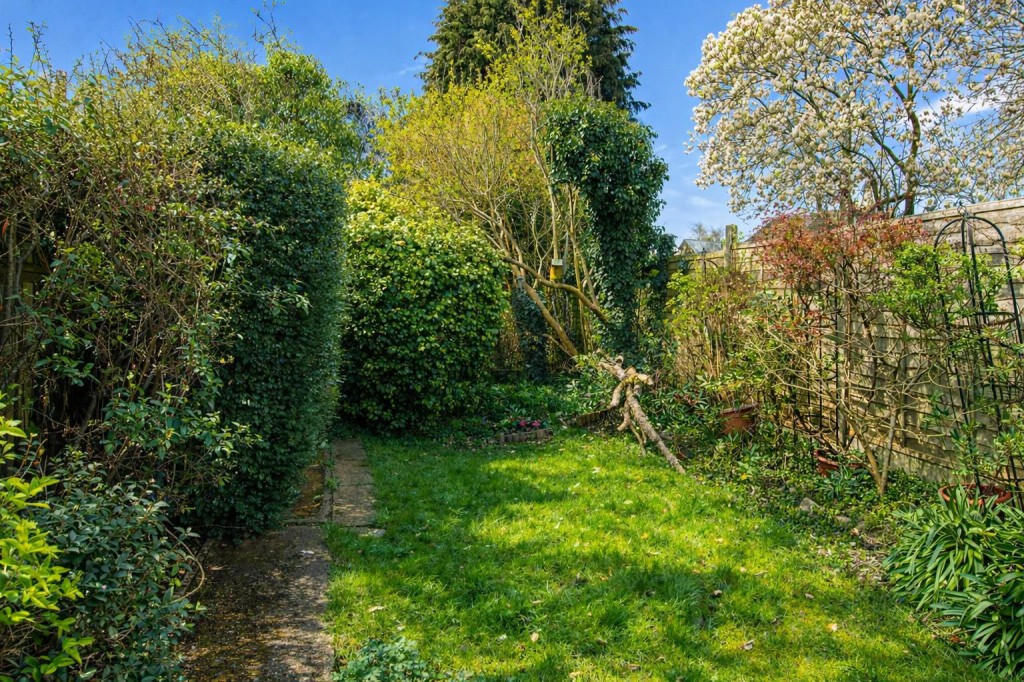 Images for Roundhill Road, Kettering EAID:oscarjamesapi BID:2