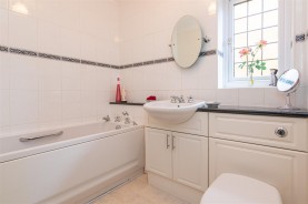 Images for Grosvenor Way, Barton Seagrave