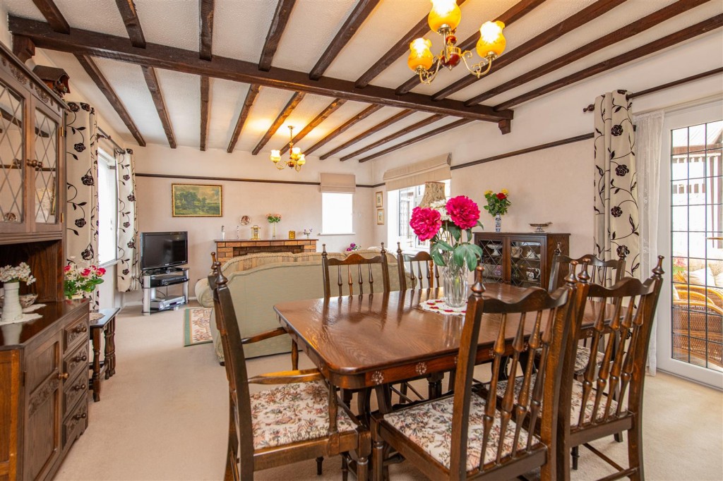 Images for Grosvenor Way, Barton Seagrave EAID:oscarjamesapi BID:3