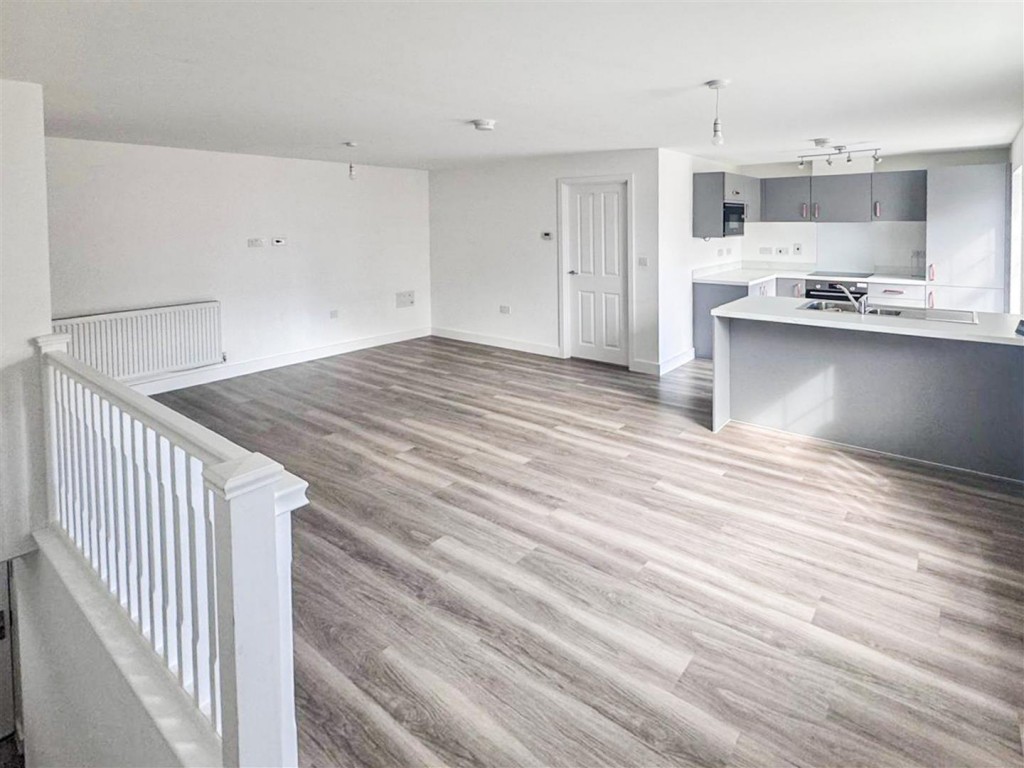 Images for Buckle Lane, Priors Hall Park EAID:oscarjamesapi BID:2