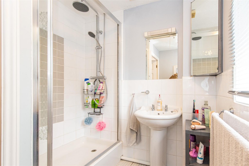 Images for Thatch Meadow Drive, Market Harborough EAID:oscarjamesapi BID:5