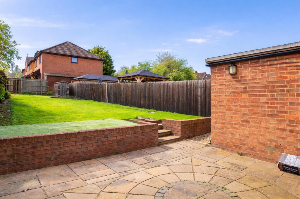 Images for Dryden Street, Raunds EAID:oscarjamesapi BID:8