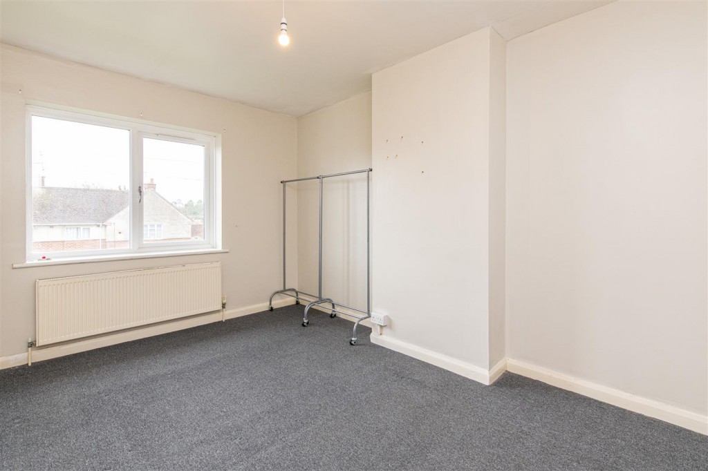 Images for Dryden Street, Raunds EAID:oscarjamesapi BID:8