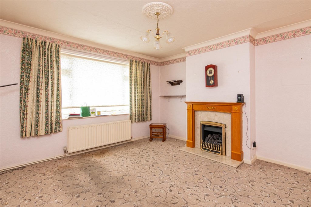 Images for Vine Hill Close, Higham Ferrers EAID:oscarjamesapi BID:8