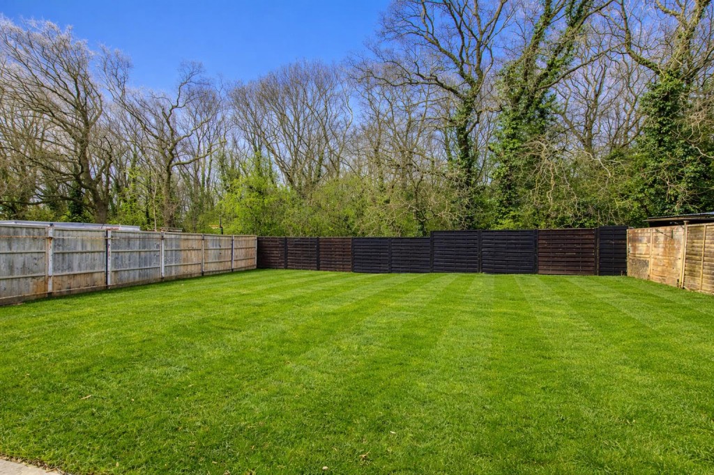 Images for Oxford Road, Corby EAID:oscarjamesapi BID:4