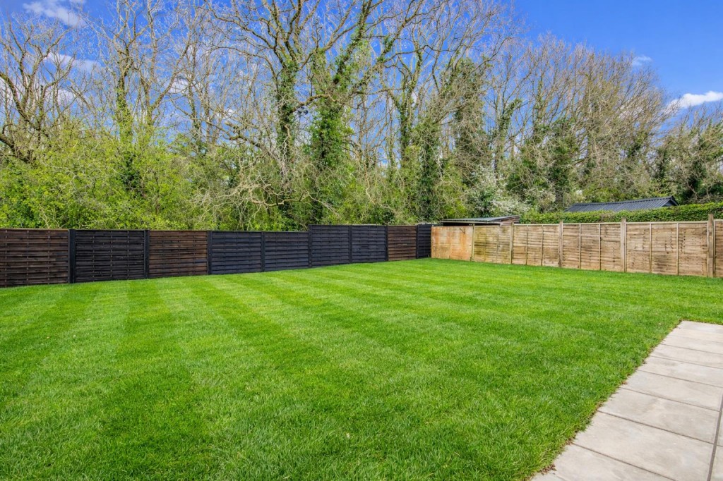 Images for Oxford Road, Corby EAID:oscarjamesapi BID:4