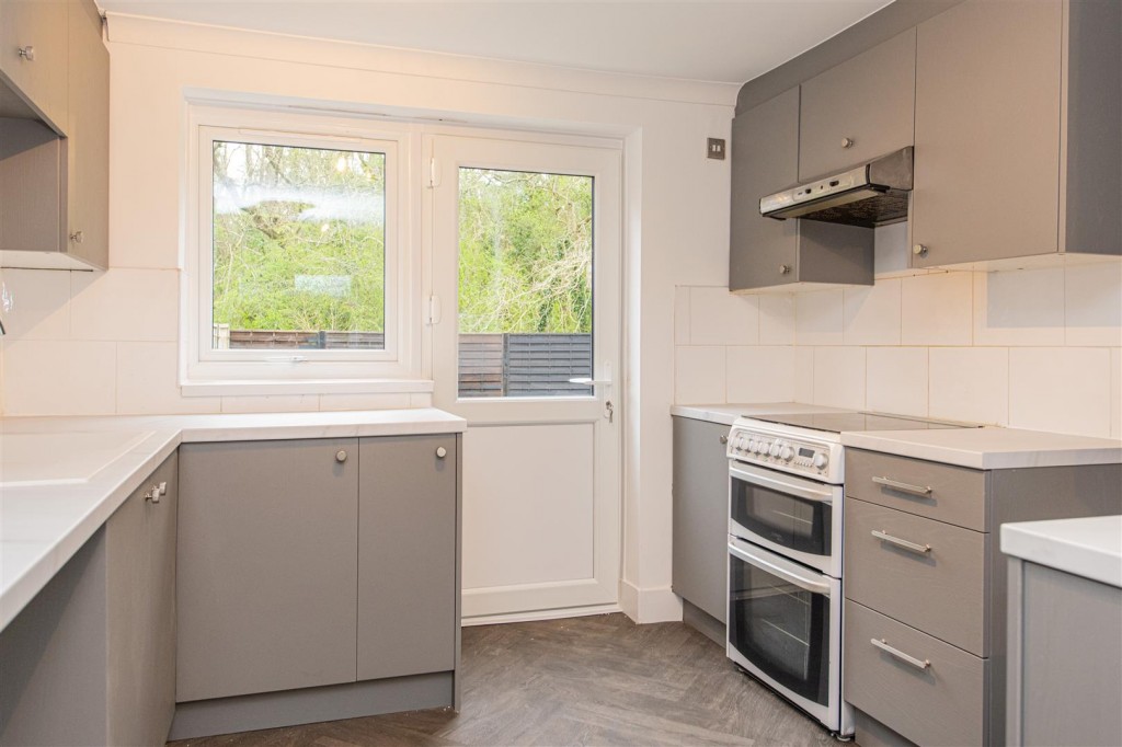 Images for Oxford Road, Corby EAID:oscarjamesapi BID:4