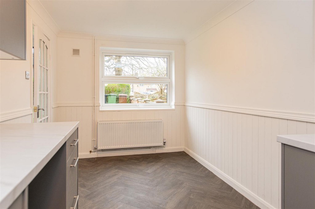 Images for Oxford Road, Corby EAID:oscarjamesapi BID:4