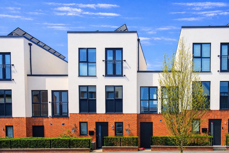 The Avenue, Corby - EAID:oscarjamesapi, BID:4