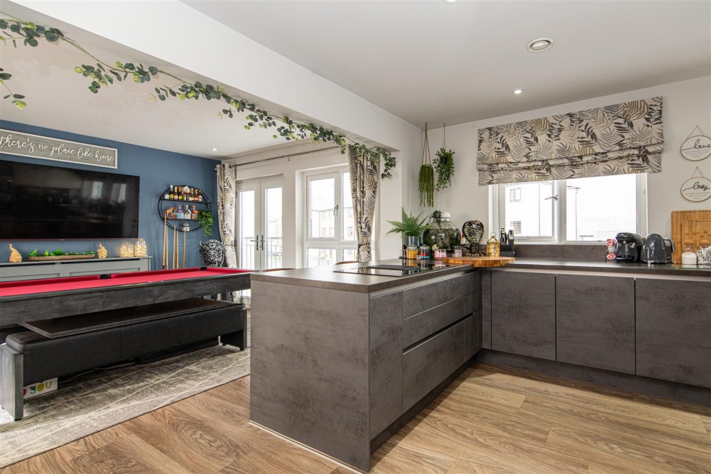 Images for The Avenue, Corby EAID:oscarjamesapi BID:4