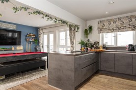 Images for The Avenue, Corby