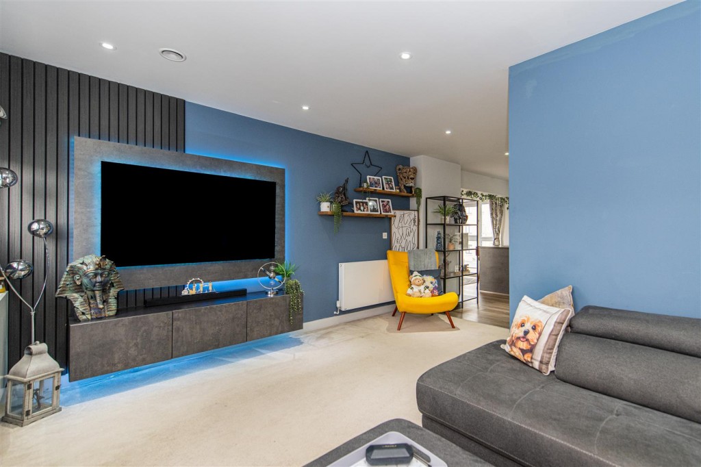 Images for The Avenue, Corby EAID:oscarjamesapi BID:4