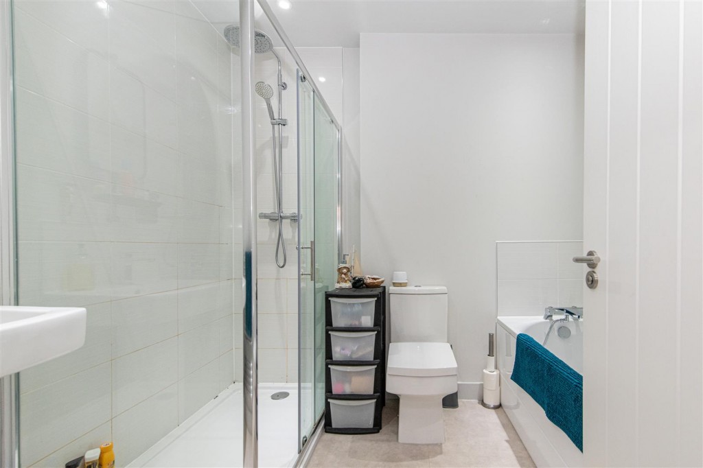 Images for The Avenue, Corby EAID:oscarjamesapi BID:4