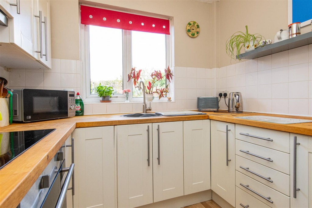 Images for Croyland Road, Wellingborough EAID:oscarjamesapi BID:6