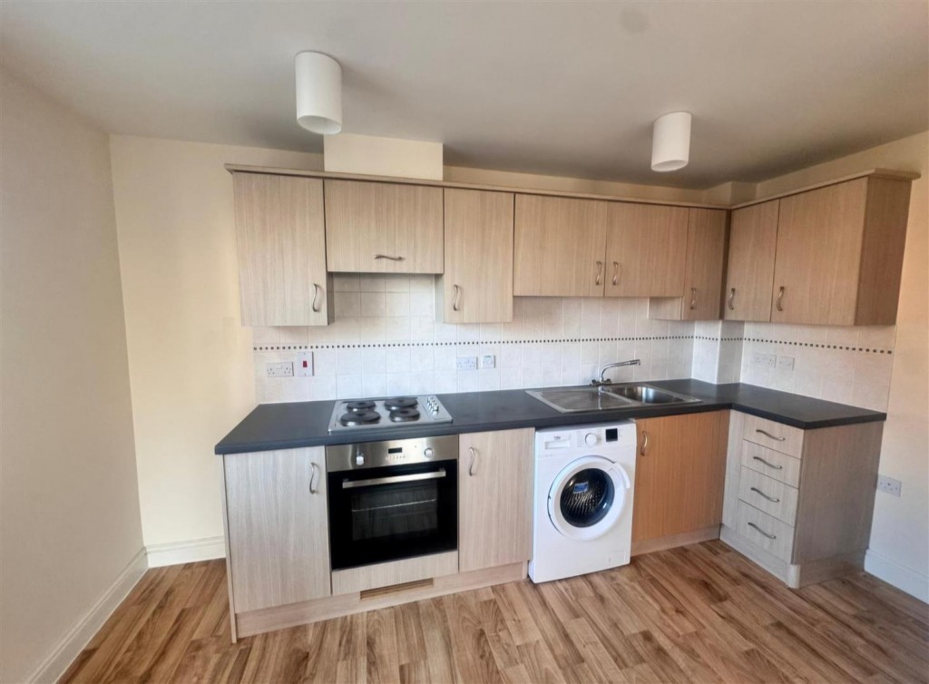 Images for Poppy Fields, Kettering EAID:oscarjamesapi BID:2