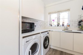 Images for Hinwick Close, Kettering
