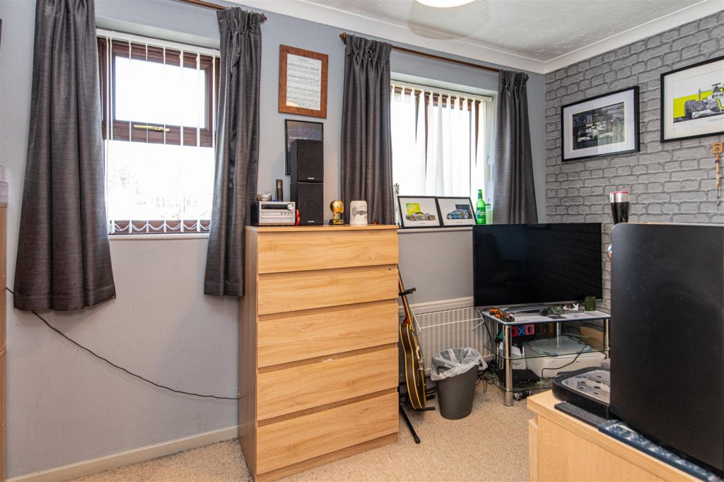 Images for Sandpiper Close, Burton Latimer EAID:oscarjamesapi BID:3