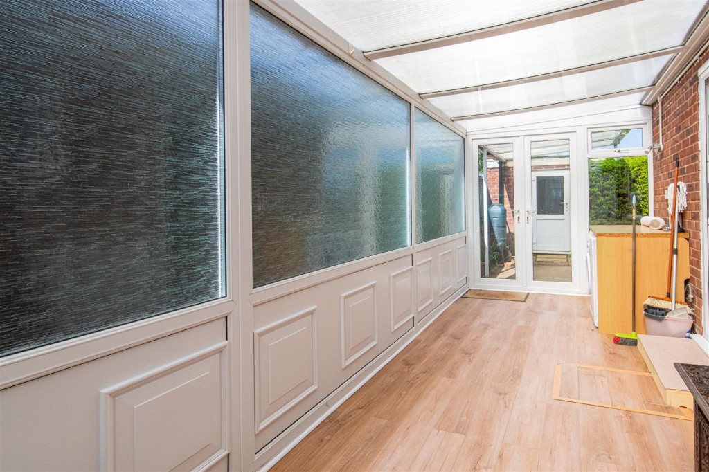 Images for Cromwell Crescent, Market Harborough EAID:oscarjamesapi BID:5