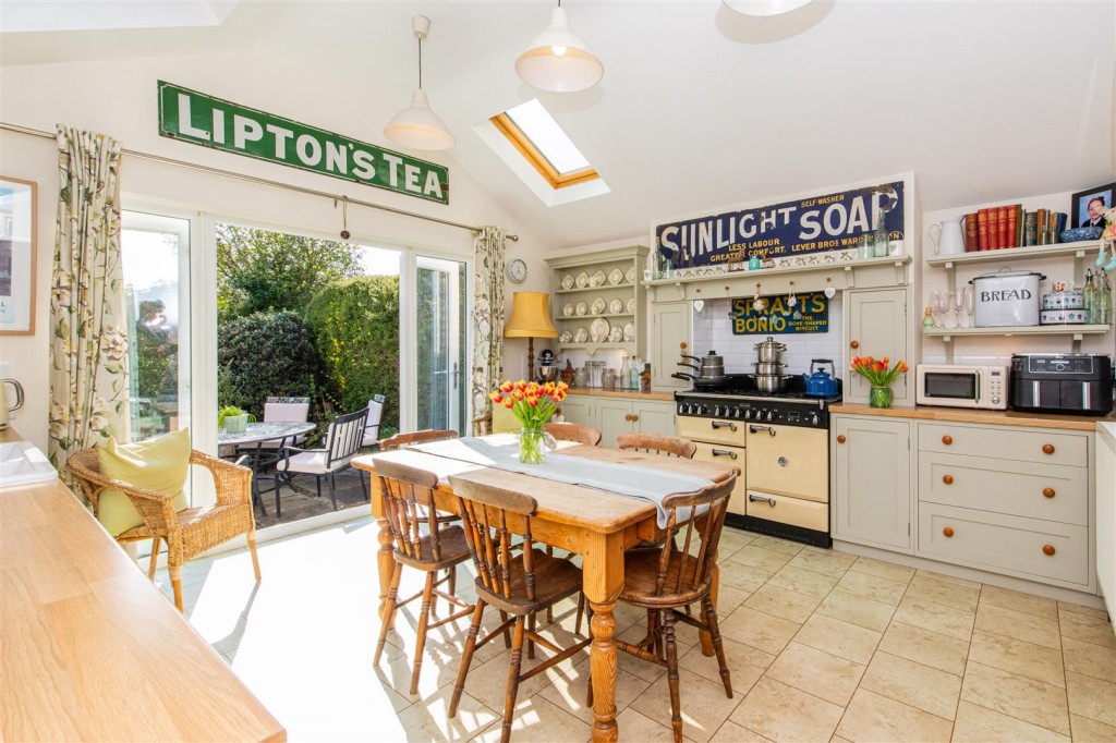 Images for Gillitts Road, Wellingborough EAID:oscarjamesapi BID:6