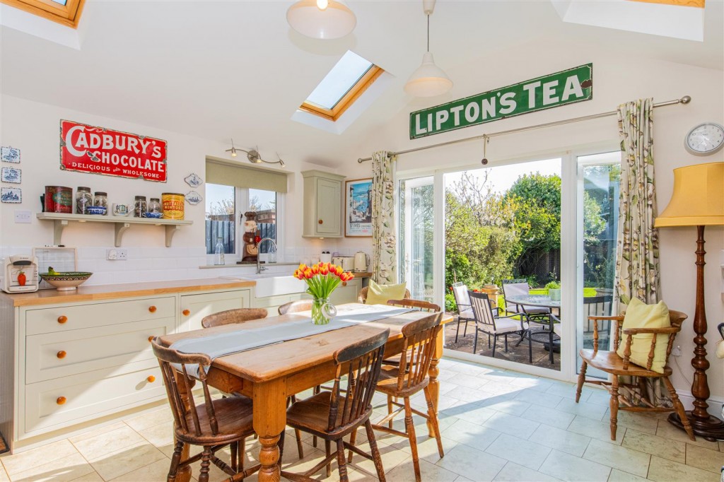 Images for Gillitts Road, Wellingborough EAID:oscarjamesapi BID:6