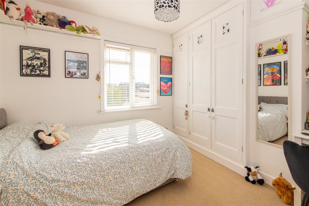 Images for Gillitts Road, Wellingborough EAID:oscarjamesapi BID:6