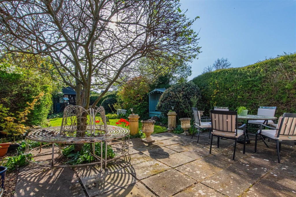 Images for Gillitts Road, Wellingborough EAID:oscarjamesapi BID:6