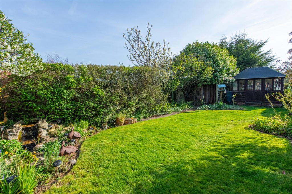 Images for Gillitts Road, Wellingborough EAID:oscarjamesapi BID:6