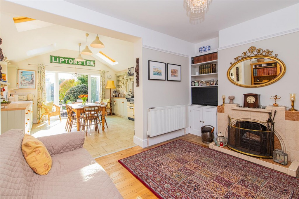 Images for Gillitts Road, Wellingborough EAID:oscarjamesapi BID:6