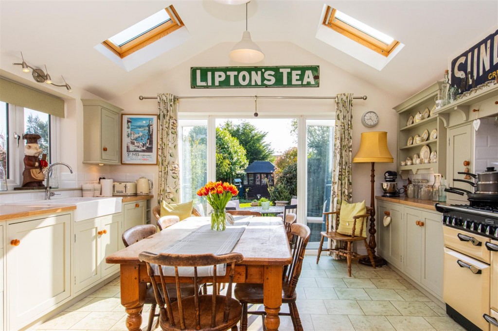 Images for Gillitts Road, Wellingborough EAID:oscarjamesapi BID:6