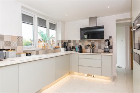 Images for Glyndebourne Gardens, Corby