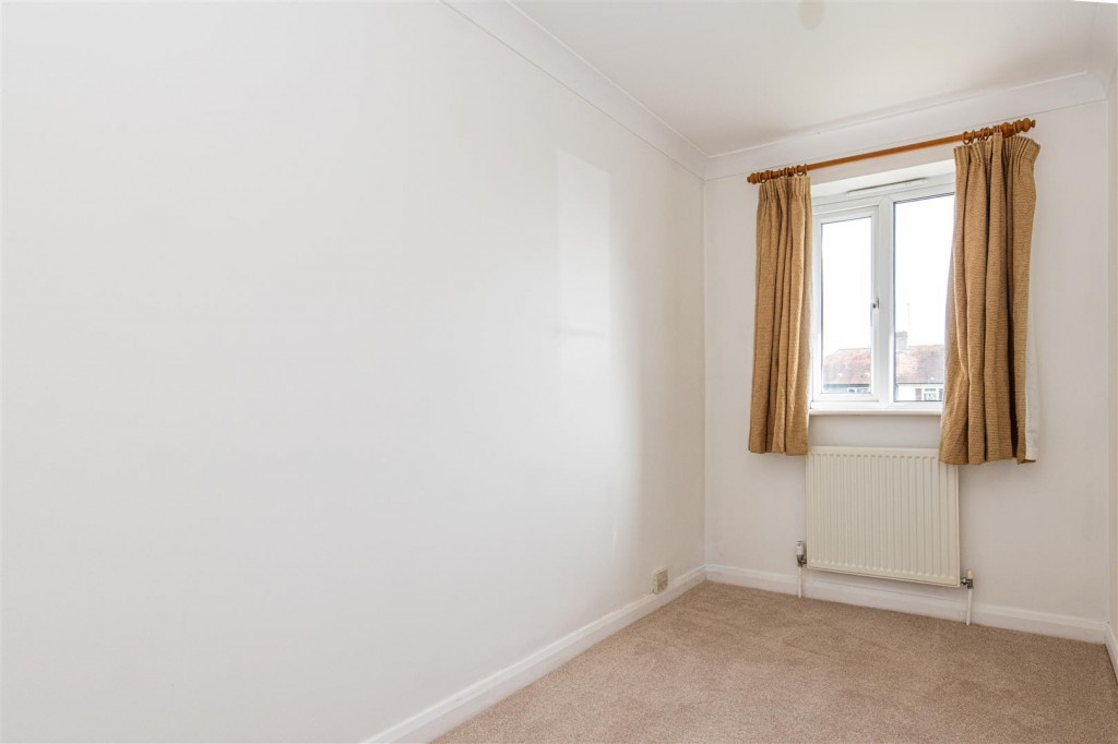 Images for Cromer Road, Finedon, Wellingborough EAID:oscarjamesapi BID:3