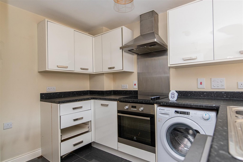 Images for Donnington Road, Burton Latimer, Kettering EAID:oscarjamesapi BID:3