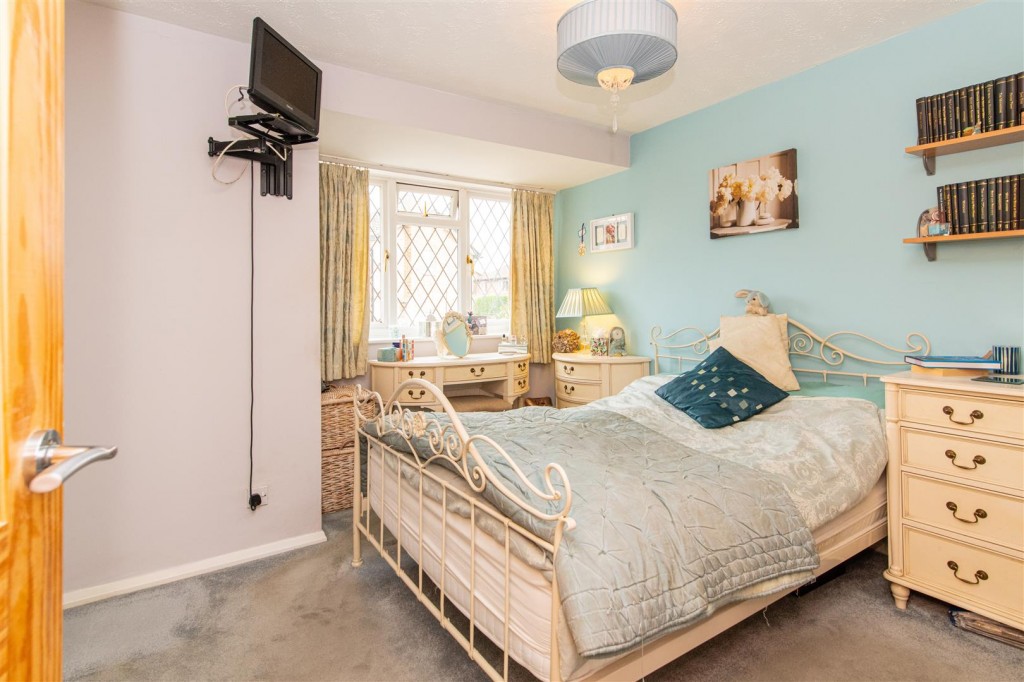 Images for Wessex Close, Kettering EAID:oscarjamesapi BID:2