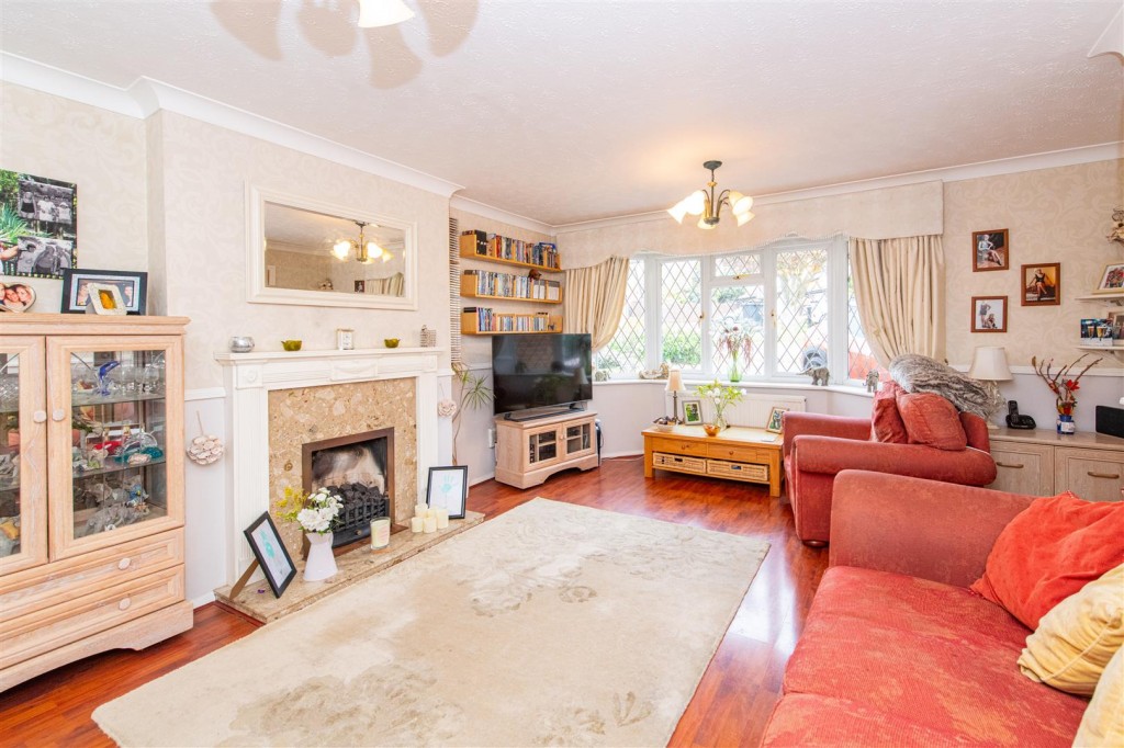 Images for Wessex Close, Kettering EAID:oscarjamesapi BID:2