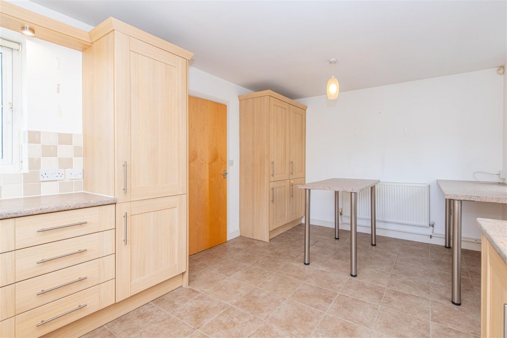 Images for Pipers Hill Road, Kettering EAID:oscarjamesapi BID:2