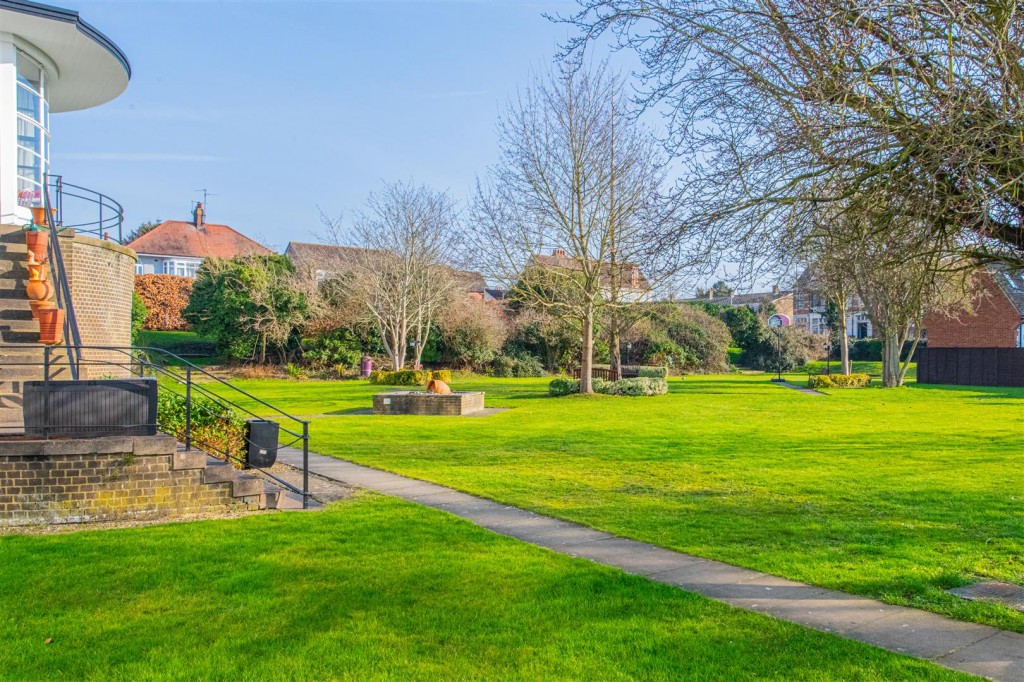 Images for Lime Grove, Rushden EAID:oscarjamesapi BID:8